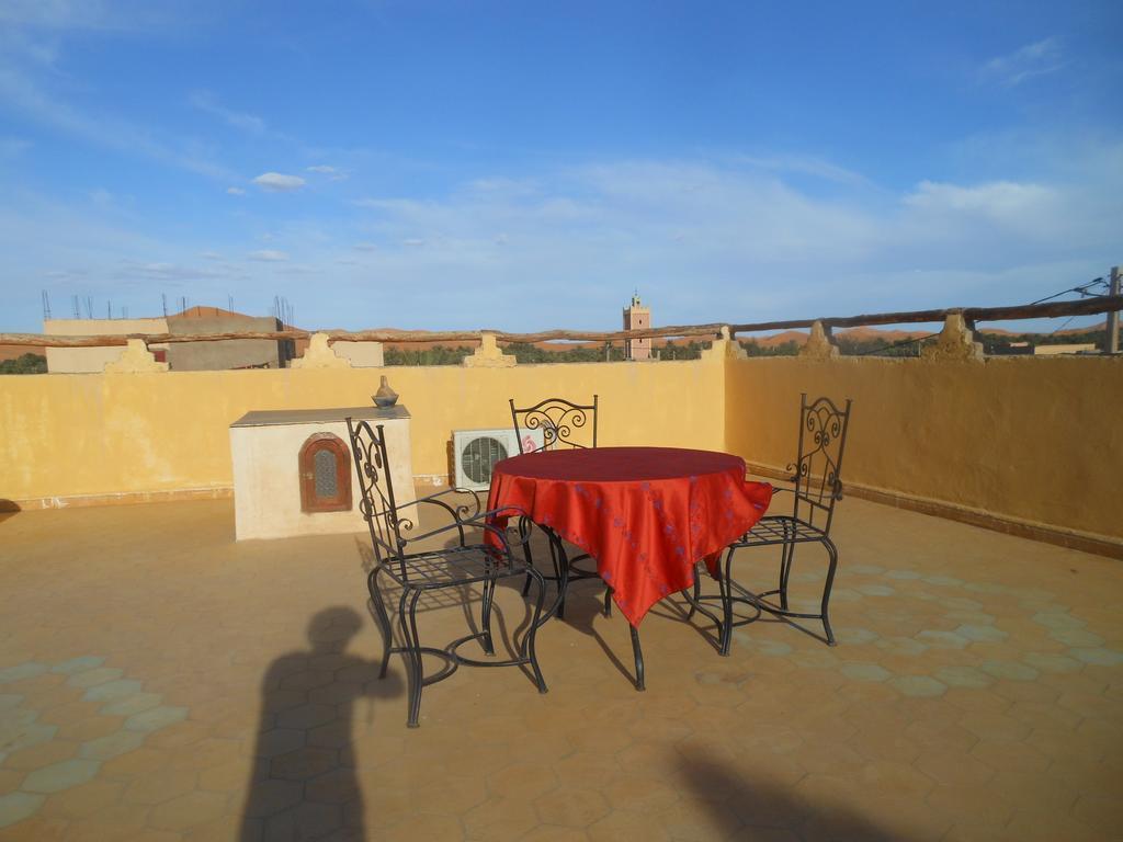 Riad Aicha & Camel Trekking Мерзуга Экстерьер фото
