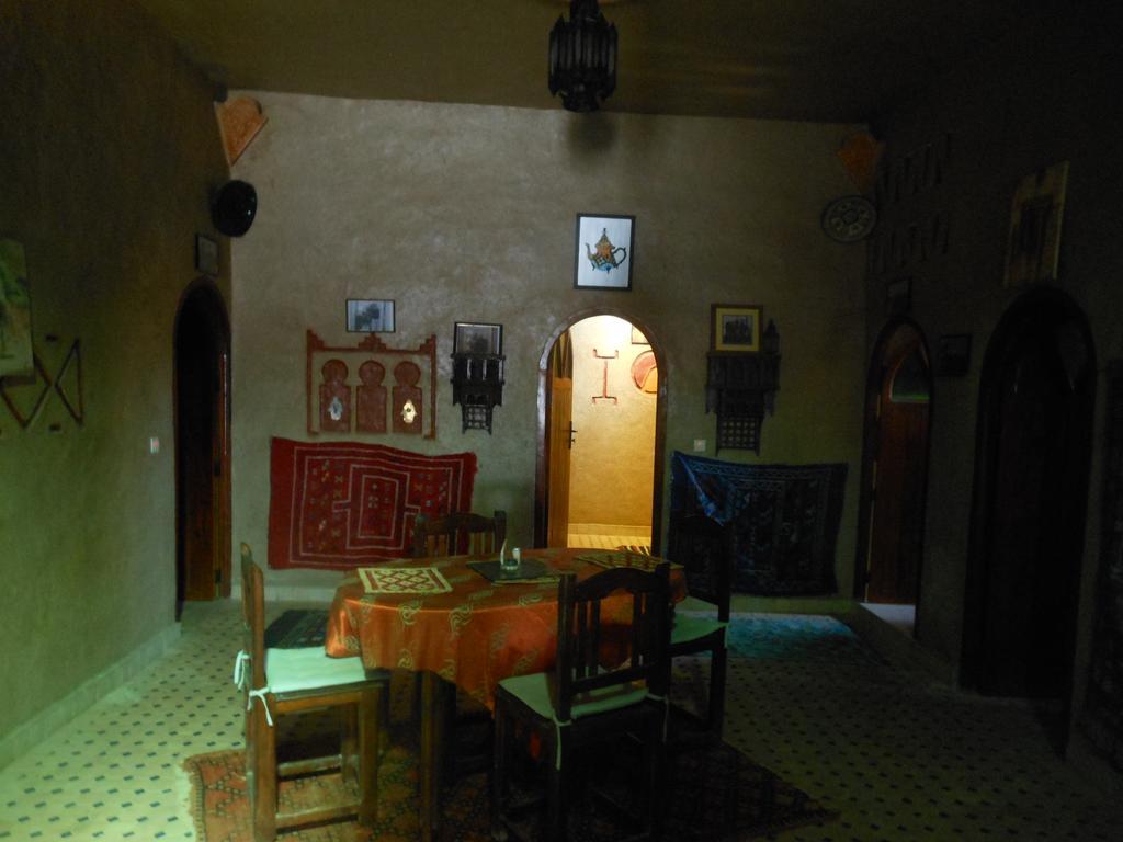 Riad Aicha & Camel Trekking Мерзуга Экстерьер фото