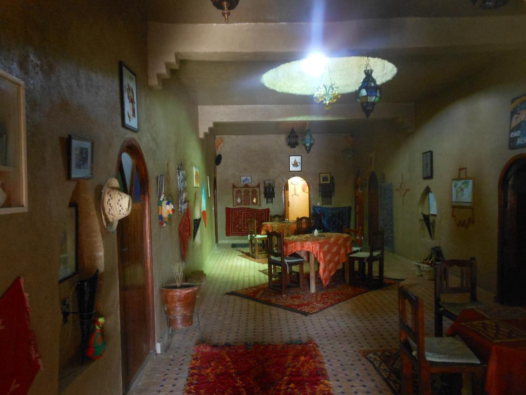 Riad Aicha & Camel Trekking Мерзуга Экстерьер фото