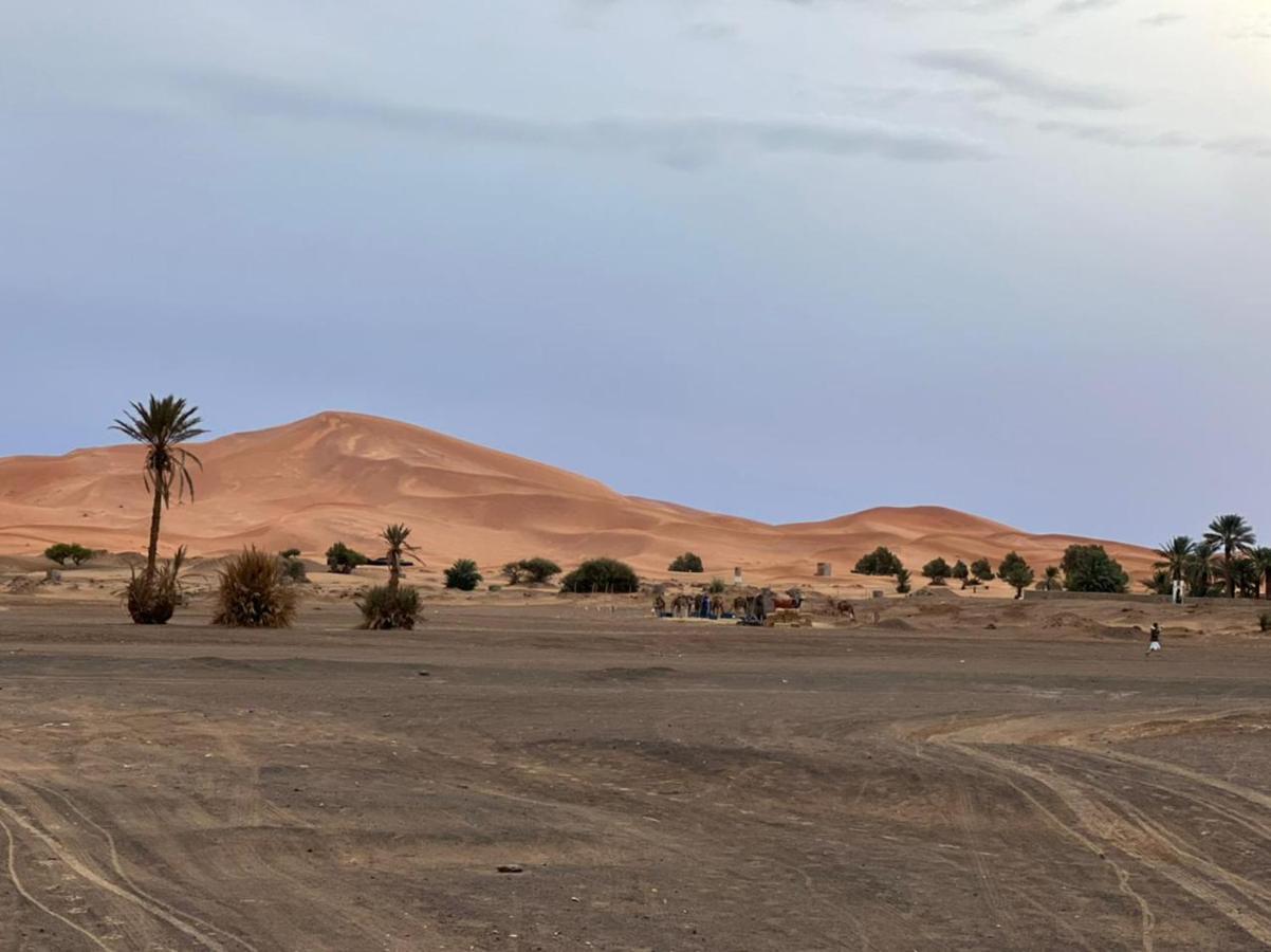 Riad Aicha & Camel Trekking Мерзуга Экстерьер фото