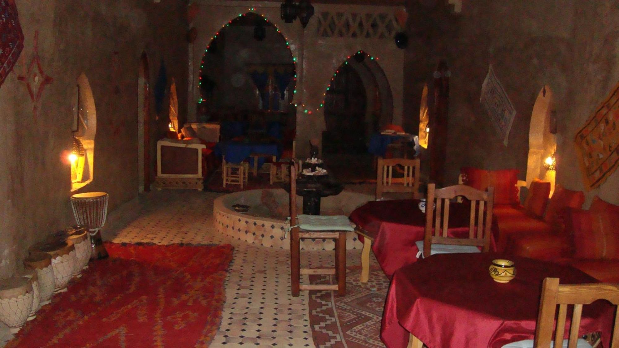 Riad Aicha & Camel Trekking Мерзуга Экстерьер фото
